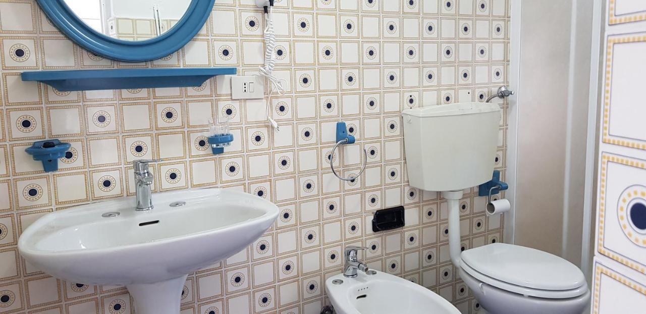 Casa Maria Hotel Леванто Екстериор снимка